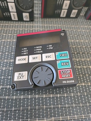 MITSUBISHI FR-DU08 CONTROL PANEL KEYPAD FOR SERIES A/F800