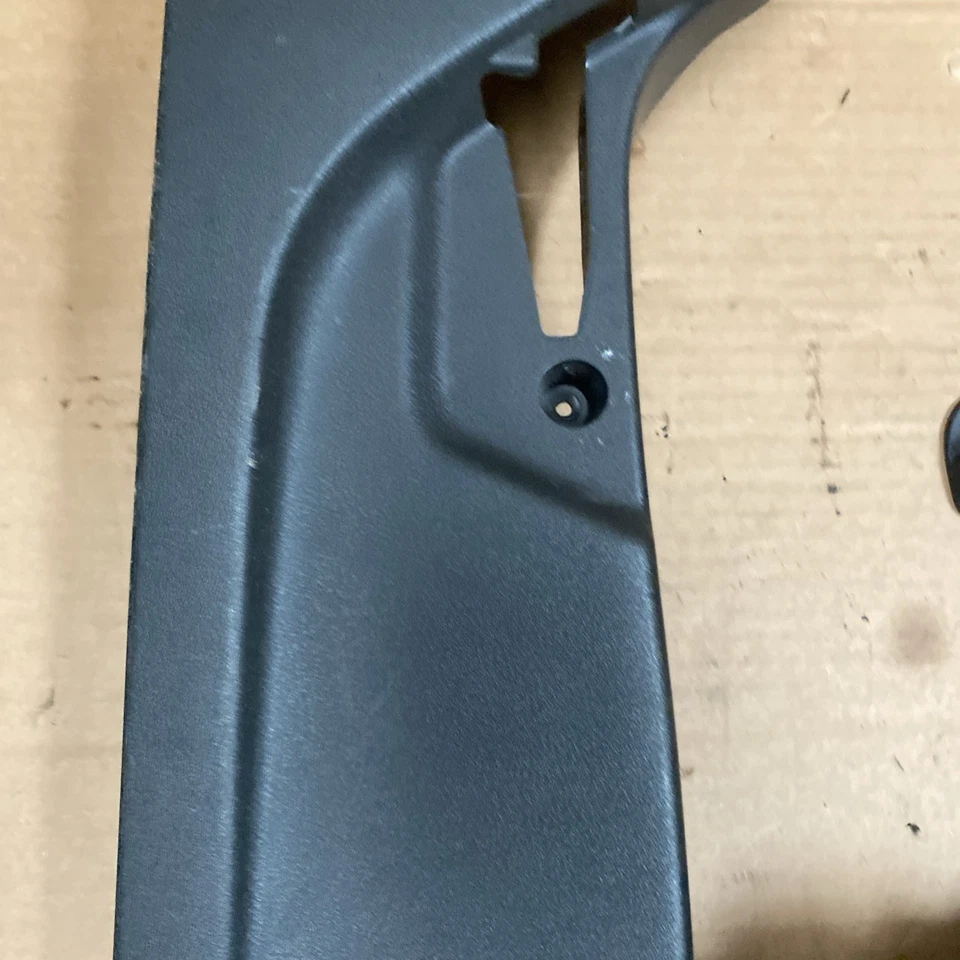 Capa de assento dianteira direita híbrida 2013 2014 Subaru Crosstrek XV AB811200 0049 - Imagem 3 de 4