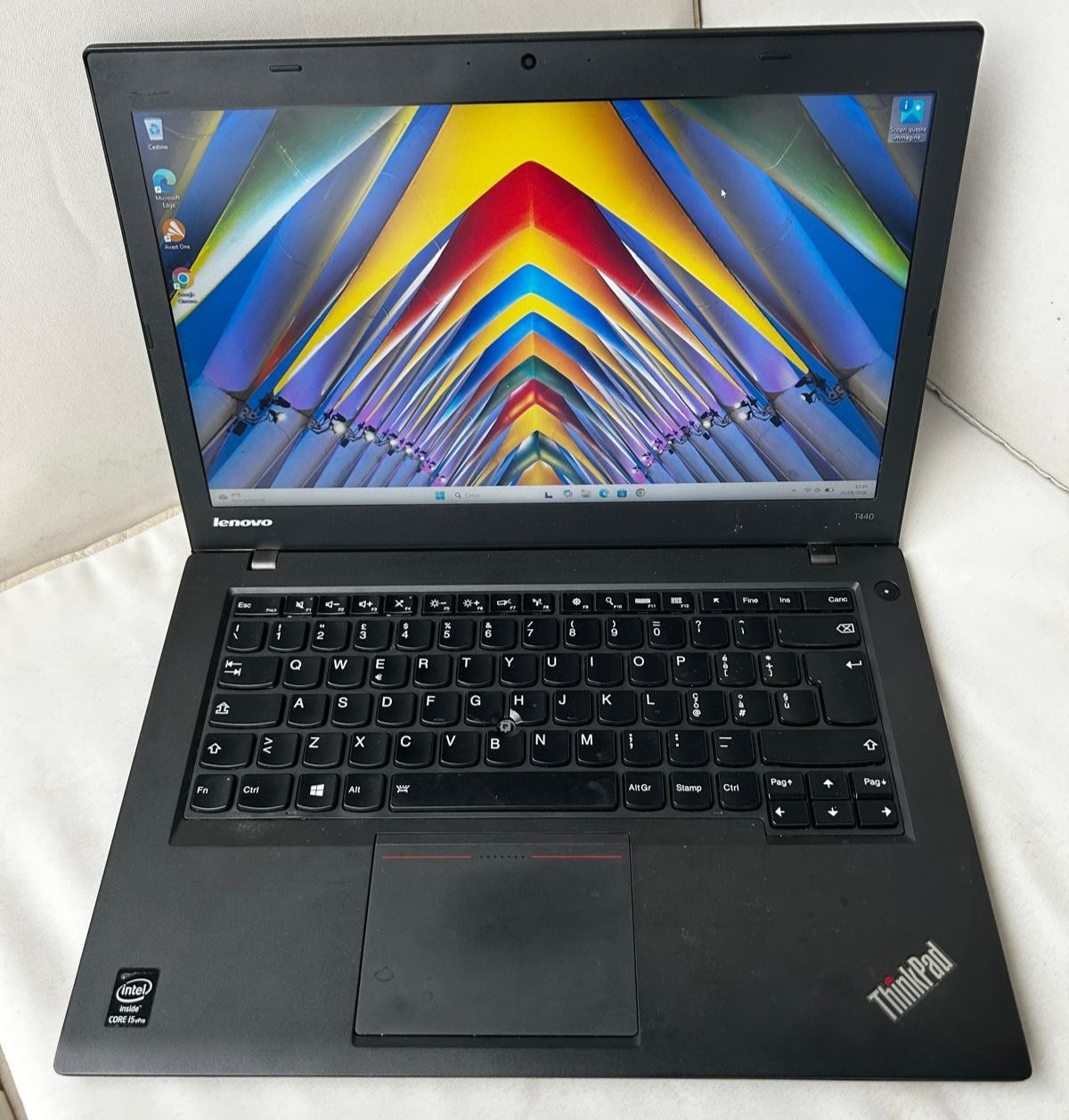 Notebook Lenovo Thinkpad T440 Intel i5, LCD 14" 8gb Ram SSD 256gb Windows 11 Pro