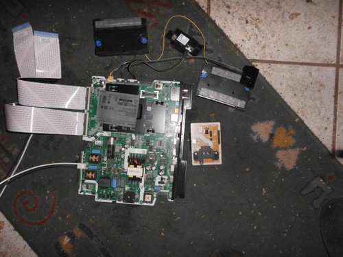 Samsung Mainboard / Netzteil aus UE40NU7199U BN9646781A