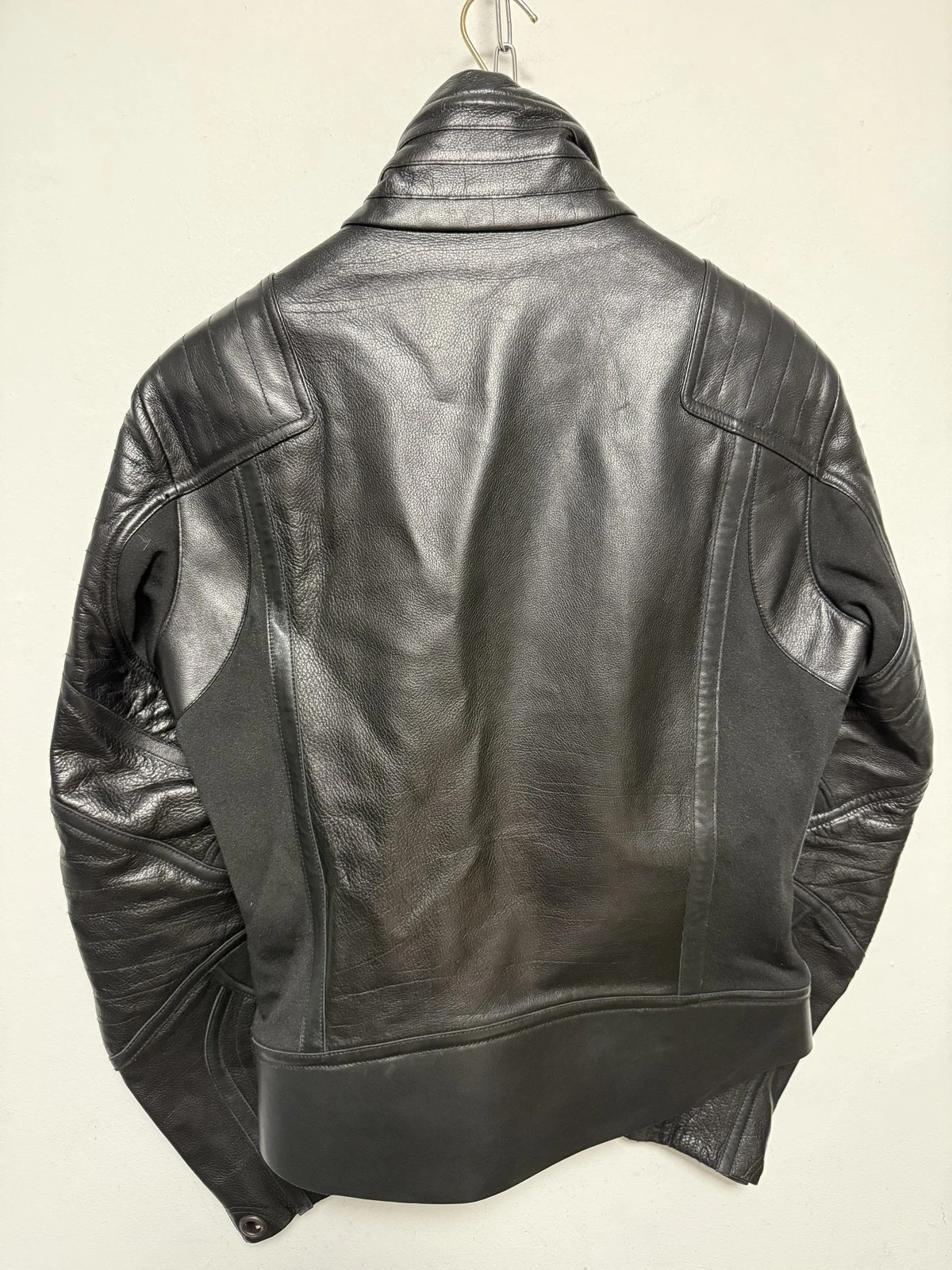 Bally Leather Jacket Mens 42 Black Made in Italy Moto Biker Zip Cuffs Lampo - product detail image 3