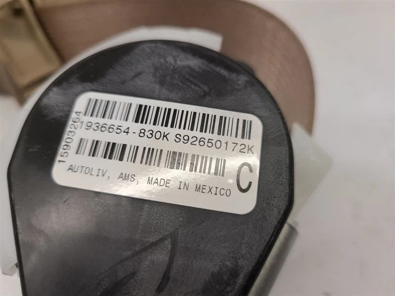 2009-2017 BUICK ENCLAVE CENTER REAR SEAT BELT RETRACTOR - Image 3 of 4