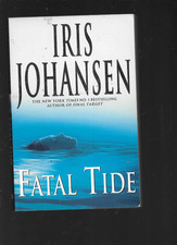 Iris Johansen / Fatal Tide Large Trade PB Marine Researcher