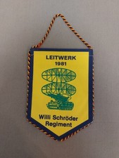 DDR Tischfahne/ Tischwimpel NVA Leitwerk 1981 Willi Schr&ouml;der Regiment
