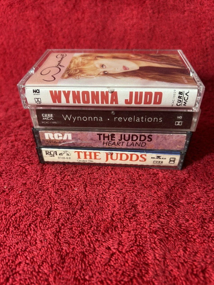 Wynonna Judd & The Judds 4 Cassette Lot Heartland Hits & Revelations Foto 2 de 4