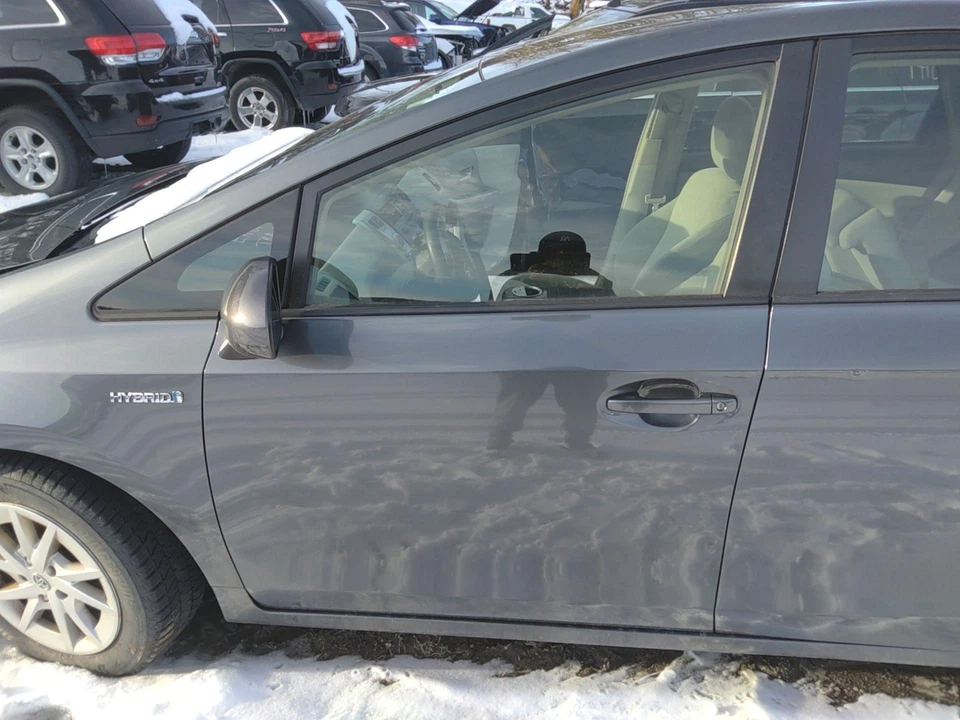 12 TOYOTA PRIUS V (vin Eu) Front Door DRIVER magnetic Gray Metallic 1g3 - Изображение 2 из 4