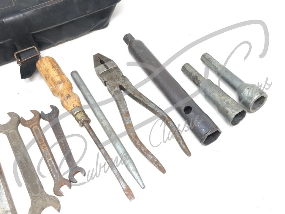 KIT DE HERRAMIENTAS ORIGINAL LANCIA FULVIA CUPÉ RALLY ZAGATO HF 1300 1600 BATTAINI JACK Foto 4 de 4