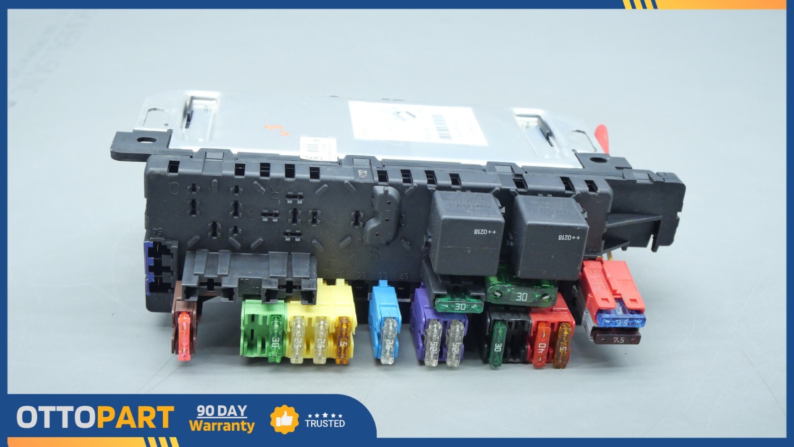 2003-2012 Mercedes R230 SL500 SL550 SL55 AMG Rear SAM Fuse Box Relay Module OEM