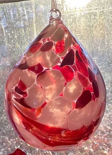 Übergroßer mundgeblasener Weihnachtsschmuck aus Glas rot & weiß in Tropfenform - Bild 12 von 16
