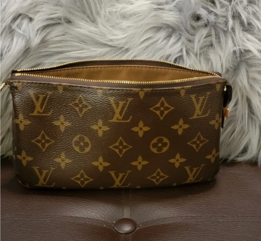 Louis Vuitton Monogram Pochette Accessoires NM