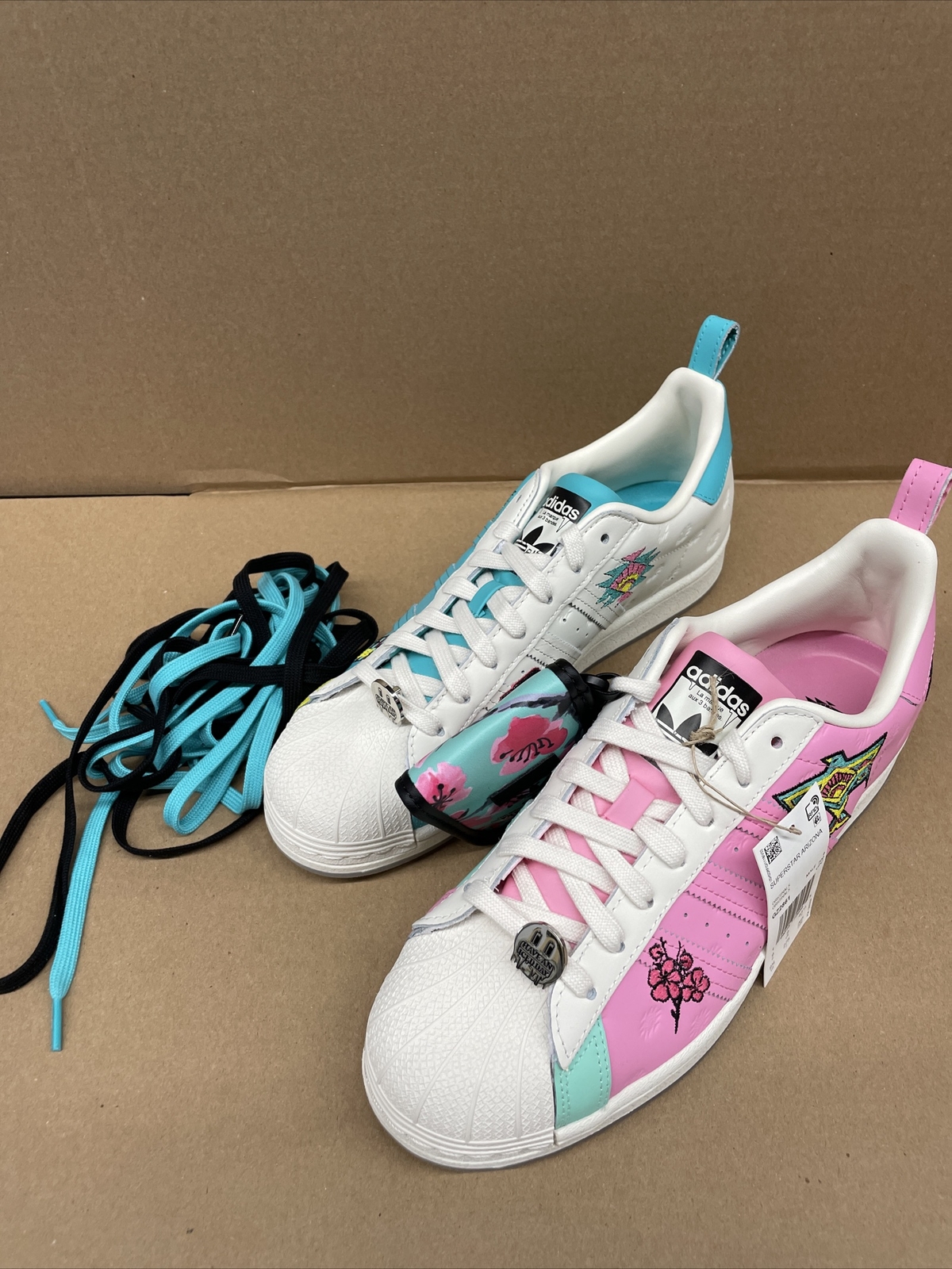 adidas superstar arizona chalk white