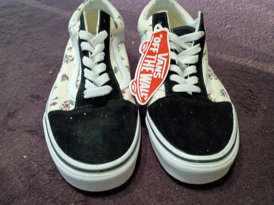 Vans Old Skool Ditsy Floral Classic White Black Size 6 Women's 7.5 Mens With tag - Image 4 of 4