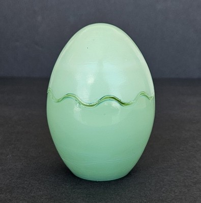 Vintage Jadeite Green Milk Glass Easter Egg Lidded Trinket Candy Dish 111