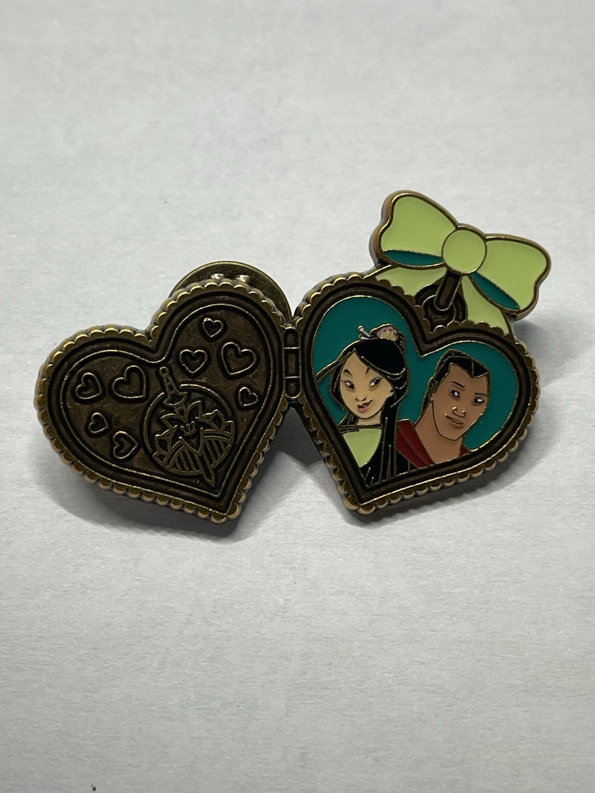 Disney Loungefly Princess Locket Blind Mystery Pin SINGLE PIN MULAN