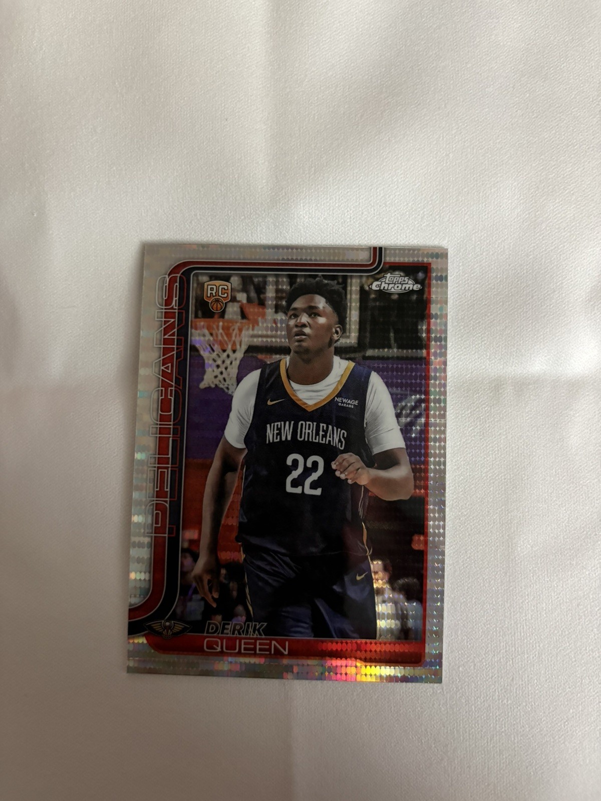 2025-26 Topps Chrome Derik Queen Pulsar Refractor (RC) #263 Pelicans