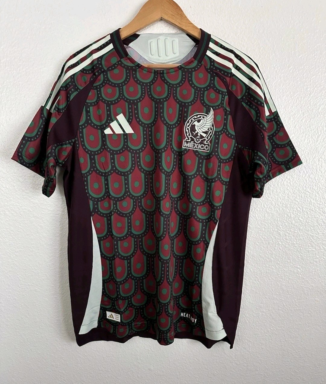 New ADIDAS MEXICO 2025 AUTHENTIC HOME SOCCER JERSEY MEN'S SIZE MEDIUM IP6379
