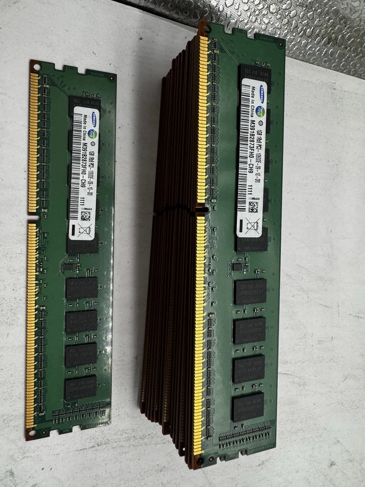 Samsung 1GB M391B2873FHO-CH9 1GB PC3 10600E 1Rx8 Dimm DDR3 Genuine LOT OF 18 - Image 2 of 4