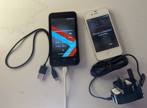 Restposten 2 Handys getestet blockiert Vodafone 785 iPhone 4s gebraucht