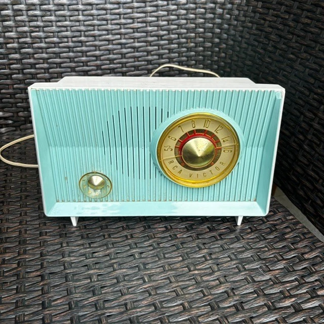 RCA VICTOR Indiana Collectible Tube Radios 1950-1959 for sale | eBay
