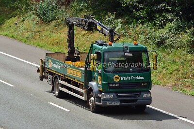 Truck Photo 12x8 - DAF LF - Travis Perkins - FH62 EOT
