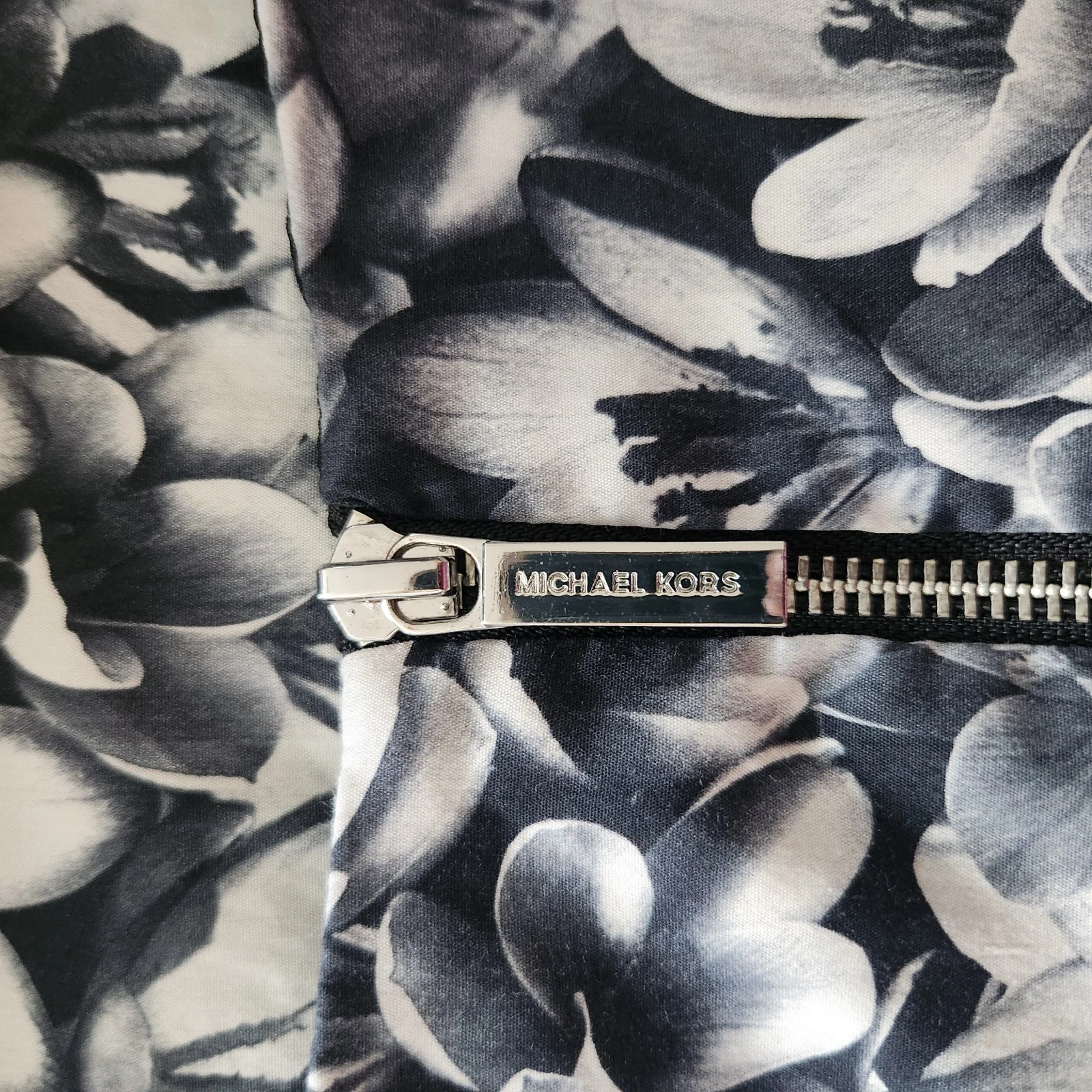 Abito donna Michael Kors 8 nero bianco floreale senza maniche misto cotone tubino