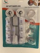 My Baby  s Safety Magnetic Locks. 8 Locks 2 Keys 4 Corner Protectors.