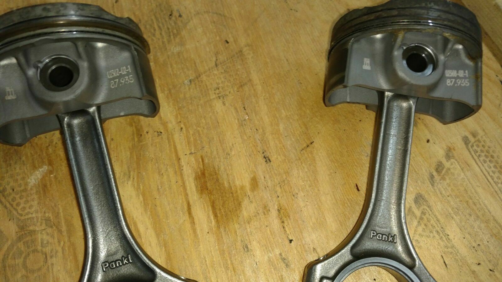 LAMBORGHINI MURCIELAGO LP640 ENGINE MOTOR PISTON OEM 07M107075C 07M107113C 