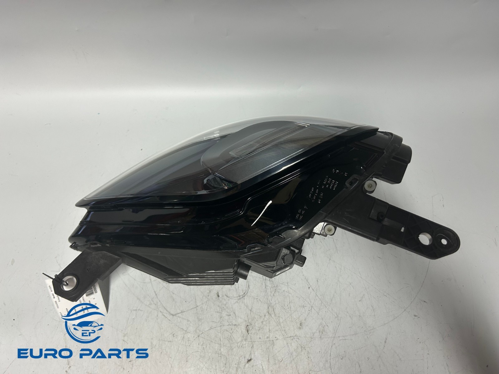 2023-2024 Maserati Grecale Right Passenger Side LED Headlight OEM 06702930700