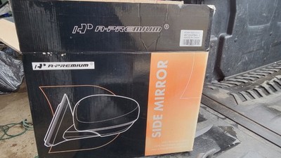 A Premium Driver's Side Mirror 07-13 Chevy & GMC Models Power Heated New Openbox