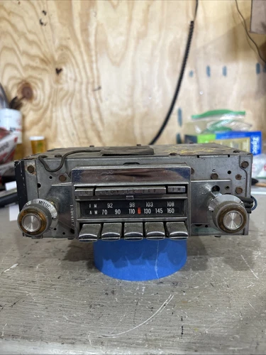 1968 Oldsmobile Am Fm Wonderbar Radio 7303173