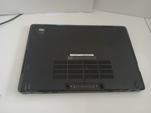 Dell Latitude E5450 i5-5300U 2,30GHz 14" wyświetlacz 4 GB RAM *brakujące części***Uszkodzony* - Zdjęcie 10 z 10