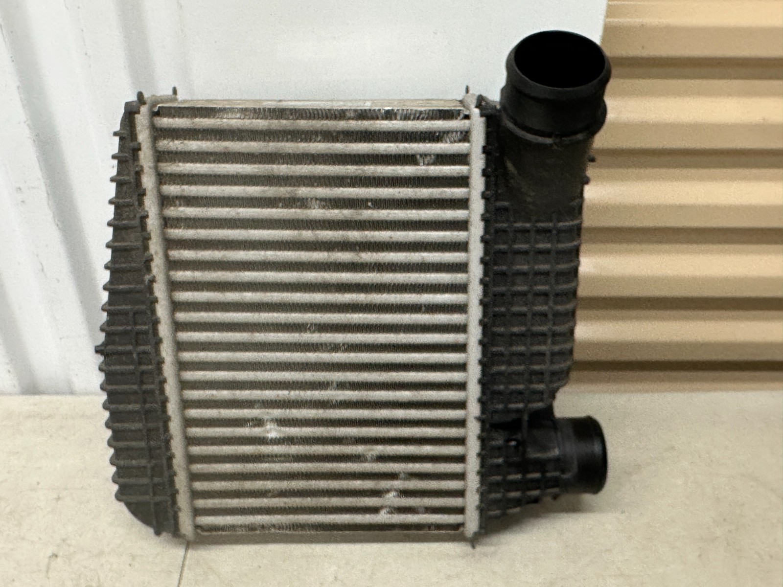 2016-2023 Maserati GranTurismo Left Intercooler Radiator JD127100-8370 OEM