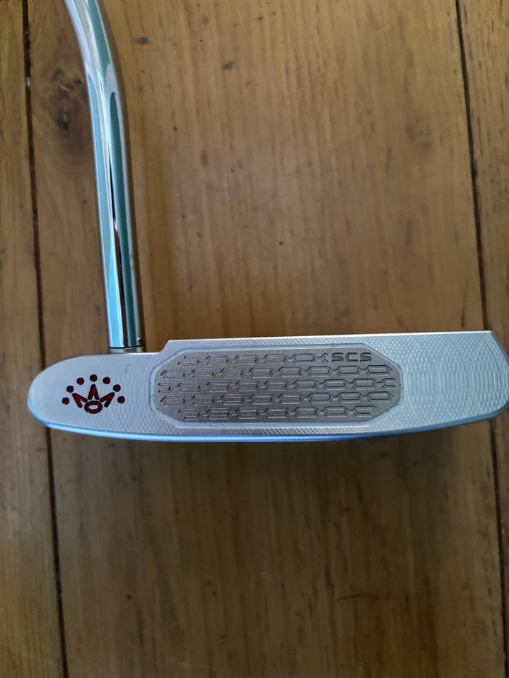 New Scotty Cameron Catalina Studio Style 2025 Putter / 34” / Left handed - Image 3 of 4