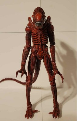 NECA Aliens Genocide Xenomorph Alien Warrior Red Loose Action Figure
