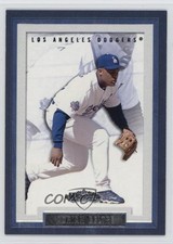 2002 Fleer Showcase Adrian Beltre #50 HOF 1oa8