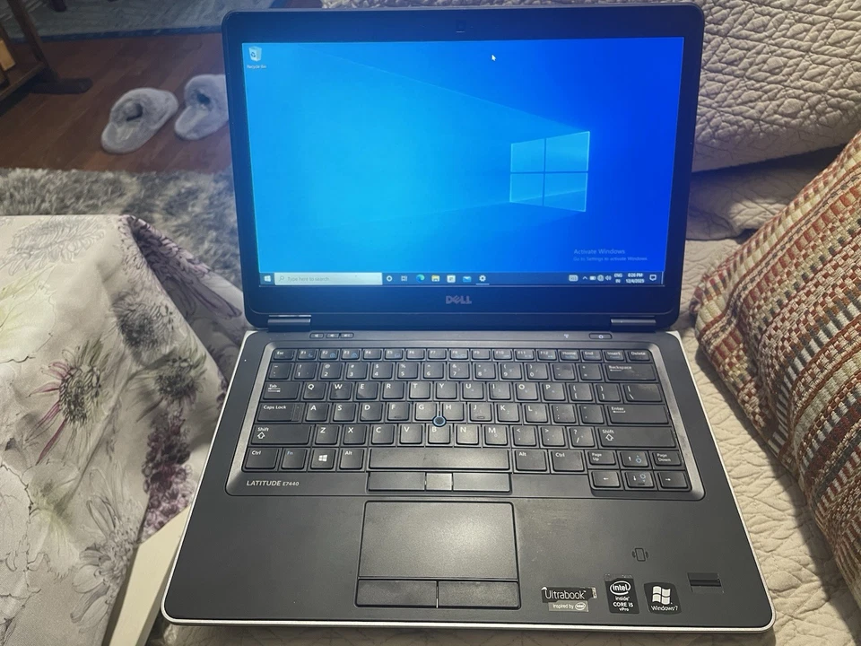 Dell Latitude E7440 - Intel Core i5, 8GB RAM, 256GB SSD, Windows 10 Foto 2 de 4