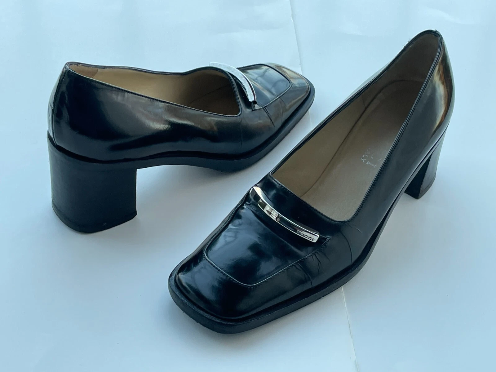 Chaussures habillées femme Gucci cuir noir talon escarpin à enfiler Made in Italy pointure 35,5C