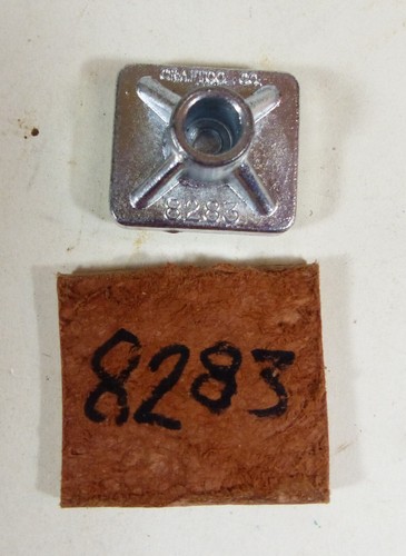 8283 ARROWHEAD 1"x 1 1/8" DISCONTINUED Craftool Co. Leather Stamp - Picture 2 of 2