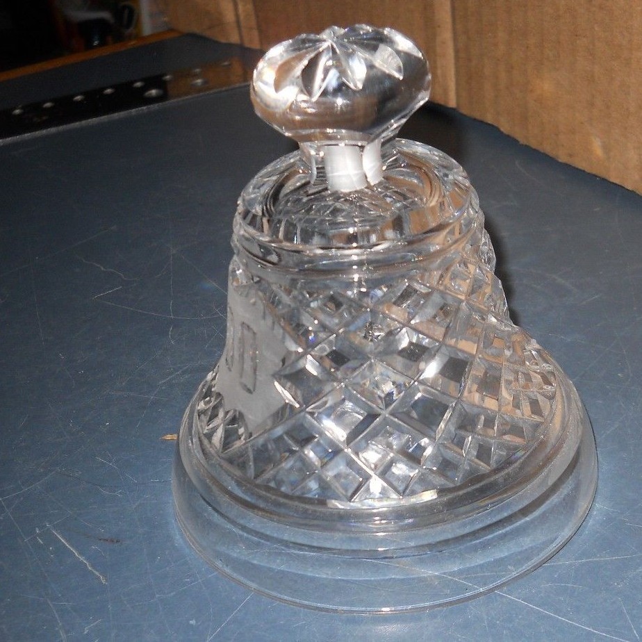 VINTAGE WATERFORD CRYSTAL GLASS 200 BICENTENNIAL ANNIVERSARY BELL NO