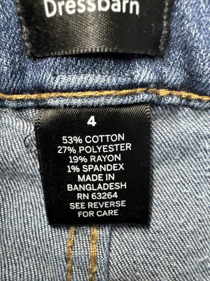Pantalones de mezclilla elásticos súper suaves Dressbarn para mujer 30x29 lavado oscuro Foto 3 de 4