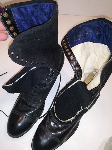 Vintage Victorian Grant Woman's Black Leather and Wool Lace Up Boots Size 8 - Picture 5 of 10