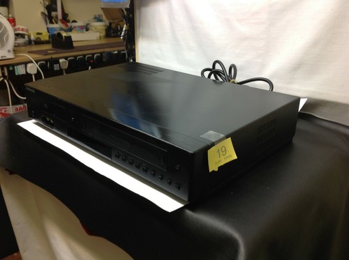SAMSUNG VCR AND DVD PLAYER RECORDER--MODEL; DVD-V6800--240V-THREE PIN PLUG--USED - Picture 4 of 8