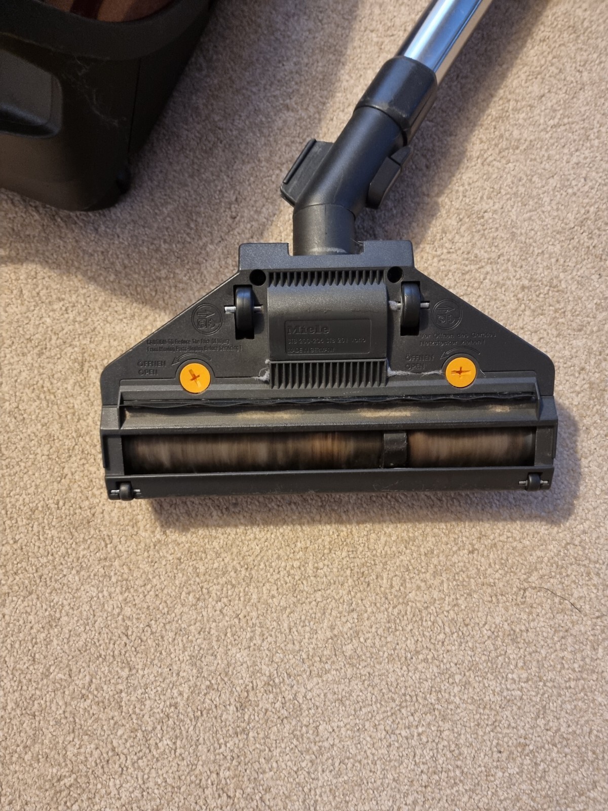 Miele Complete C3 Cat And Dog Powerline Vacuum Cleaner eBay