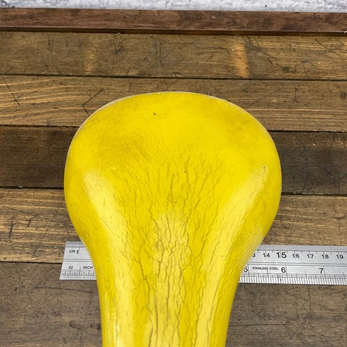 Vintage Specialized Seat Delta S Flag Stumpjumper Saddle Yellow MTB Road Cuts - Picture 10 of 13