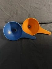 Tupperware  #1227 Funnel  Hershey Kiss Vintage 6.5" W by 3" H Set Of 2