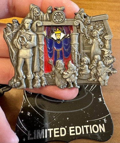 Disney D23 Expo WDI Evil Queen Snow White Stained Glass Ride LE 300 Pin READ - Picture 7 of 10