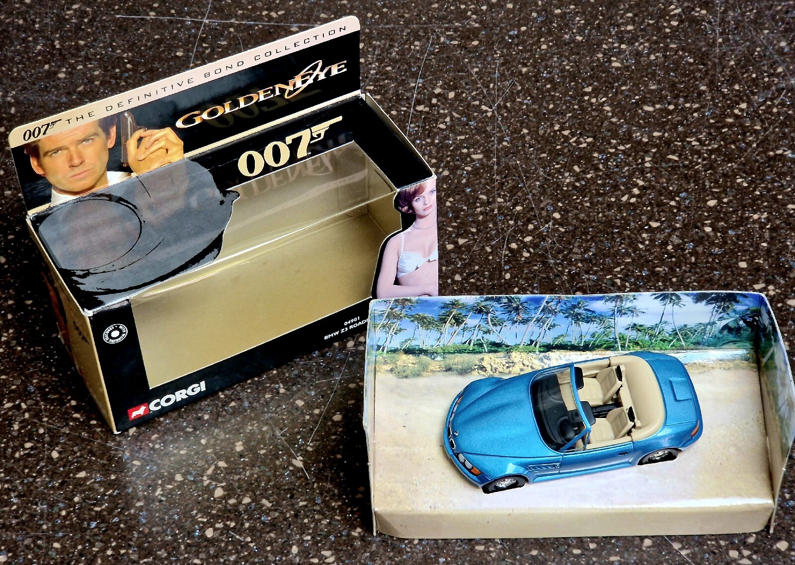 Collection Of Corgi JAMES BOND 007 Diecast Cars - Picture 18 of 20