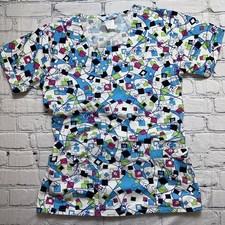 Scrub Elements Women  s Abstract Print Square Neck Top Pockets Multicolor Small