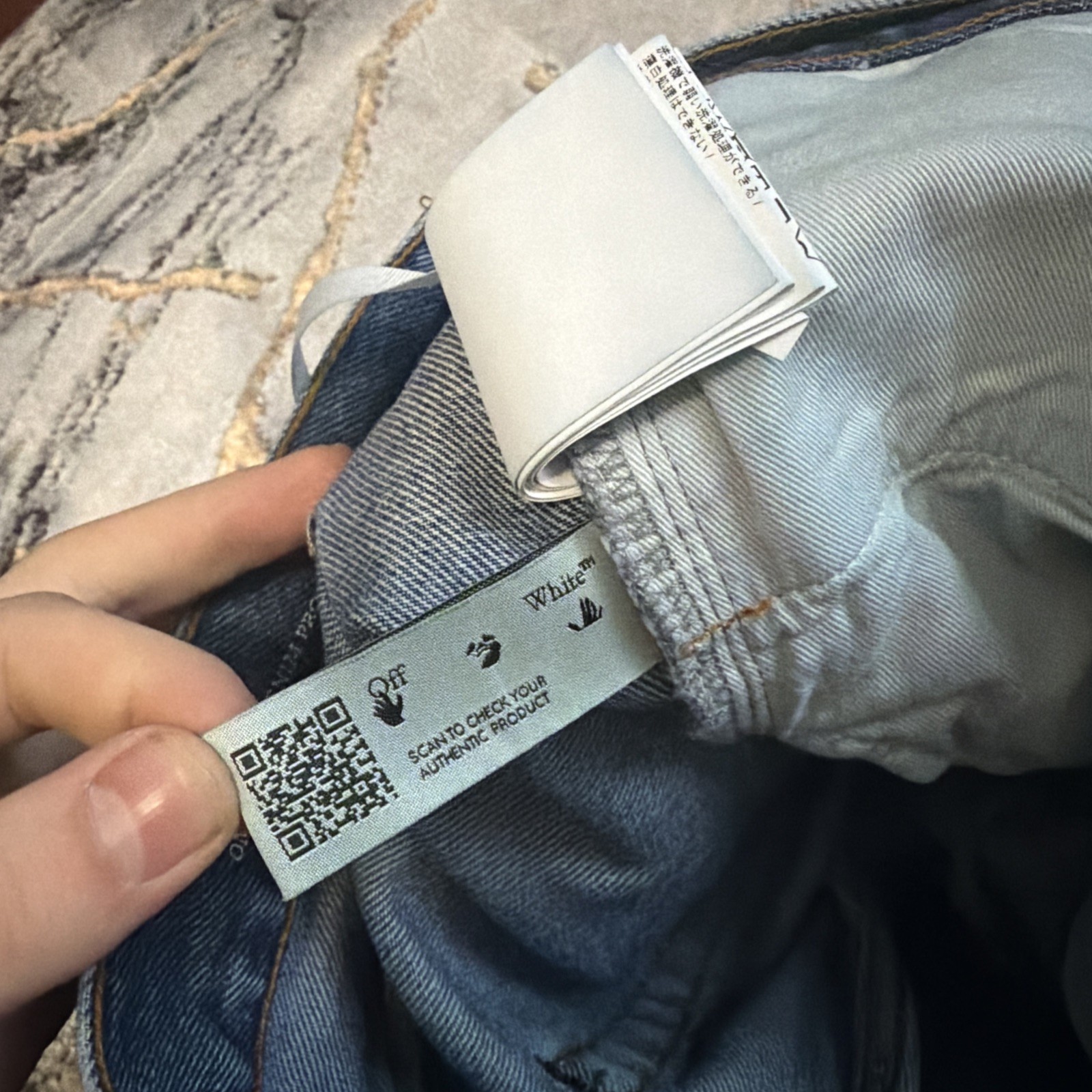 Size 30 Off White Repeat Monogram Pattern / Blue … - image 6