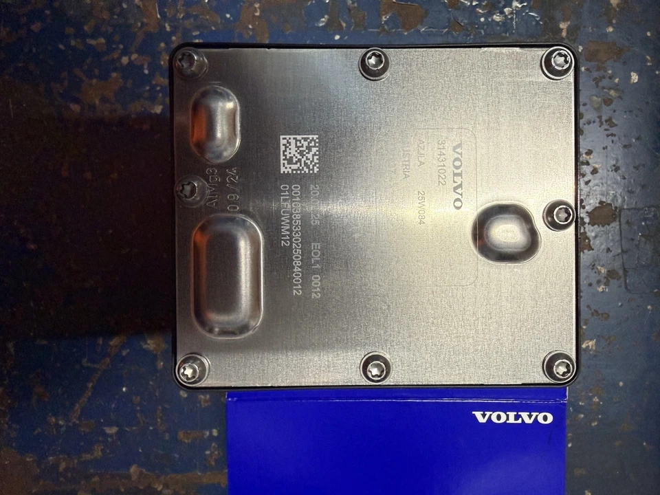Volvo 36011386 Differential Control Module OEM S60, CC, S60 Inscription, S80 V60 - Image 3 of 4